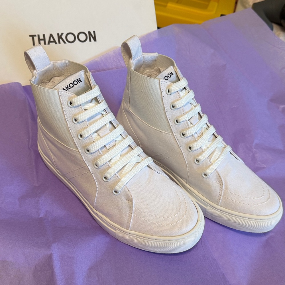 Thakoon Stylish White High-Top Sneakers - Picture 13 of 17